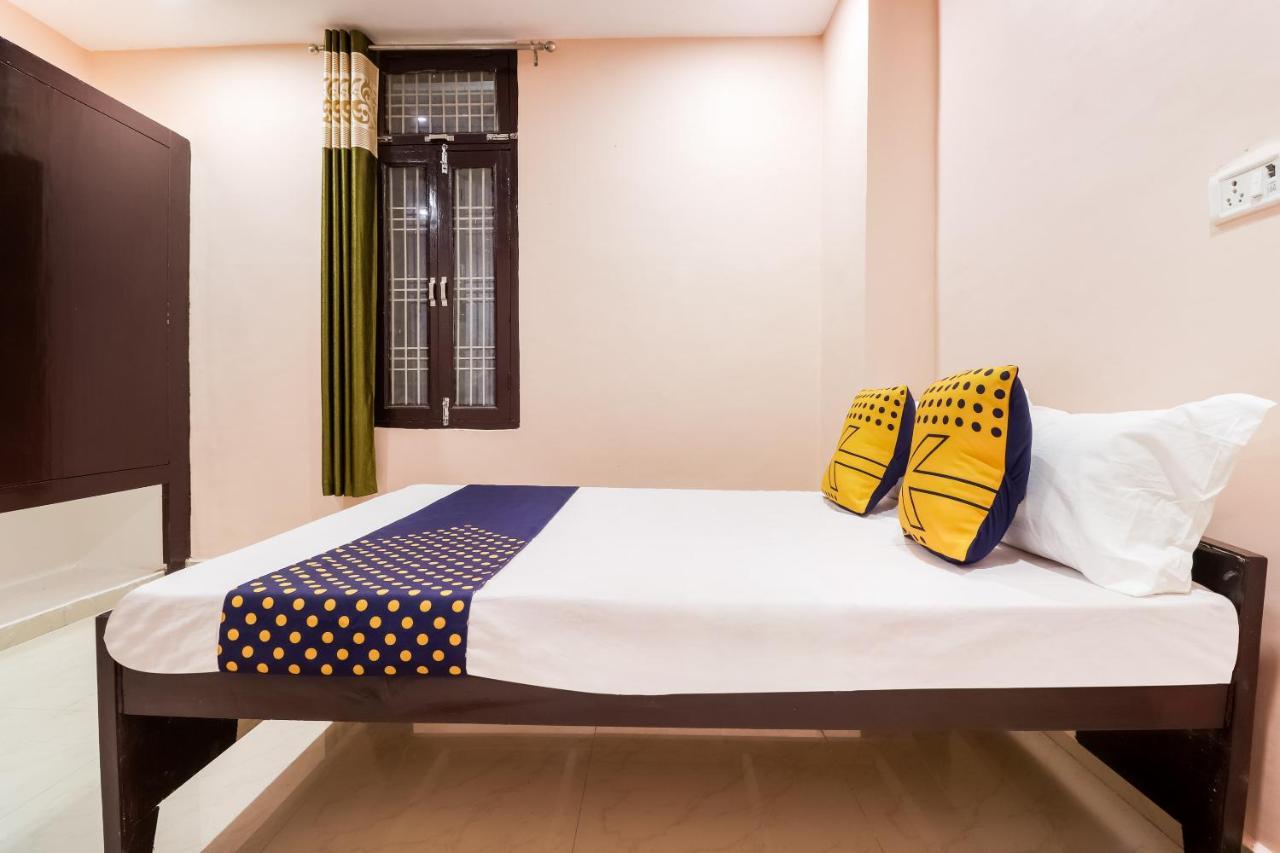 Spot On 63000 Hotel S.S. Plaza Banthra Sikandarpur Exteriör bild