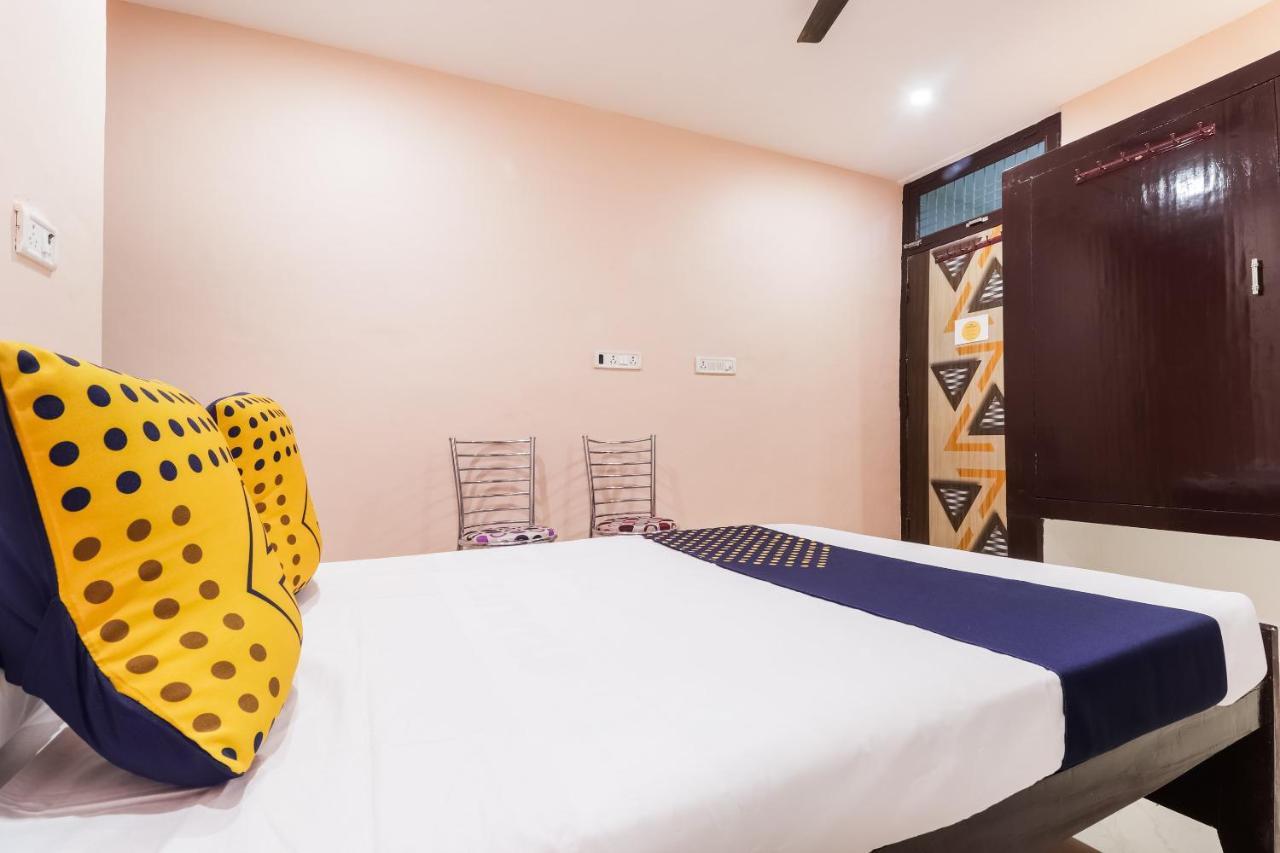 Spot On 63000 Hotel S.S. Plaza Banthra Sikandarpur Exteriör bild
